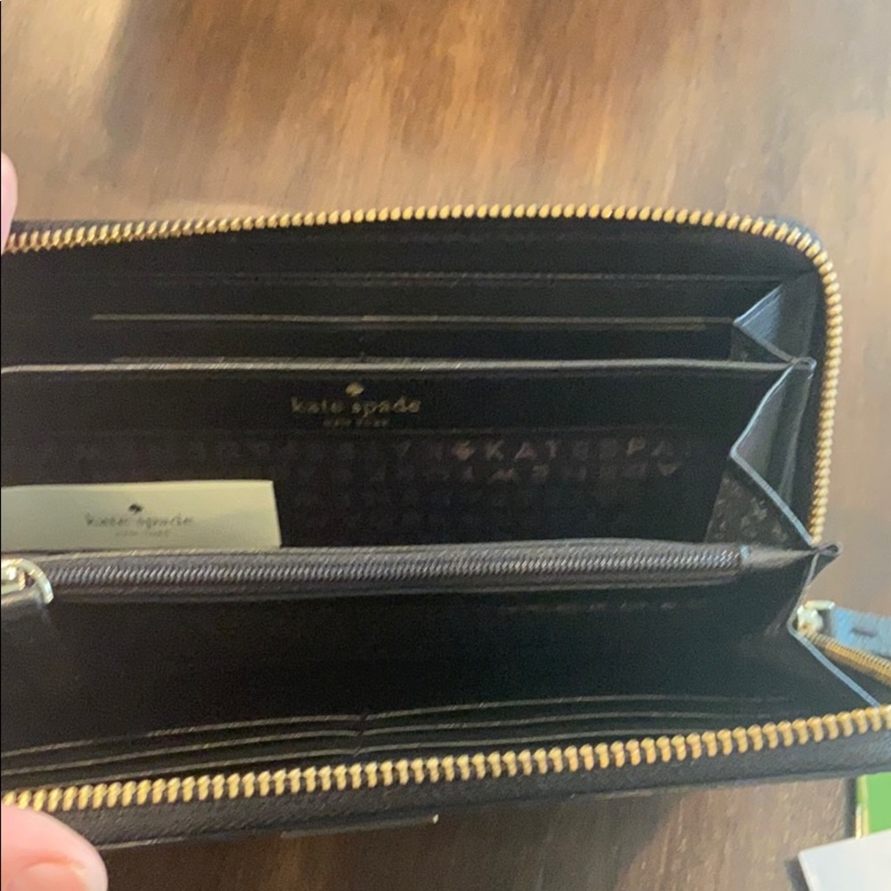 Kate Spade Wallet - Picture 2 of 3